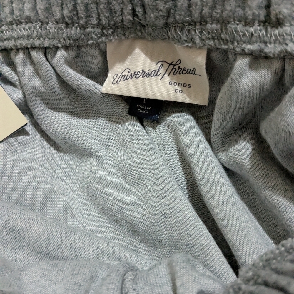 Universal Thread Gray Joggers NWT Large - Picture 5 of 9